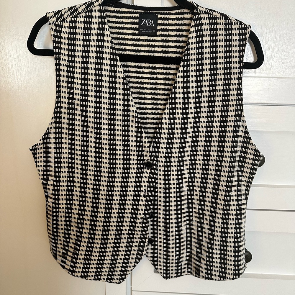 Zara Vest